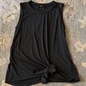 Acting Pro Black Tie-Knot Tank Top